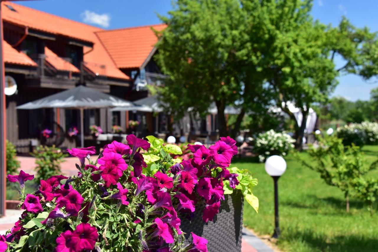 Rusne Villa Exterior foto